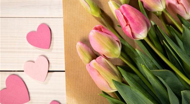 Valentinstag - Tulpen mit Herzen